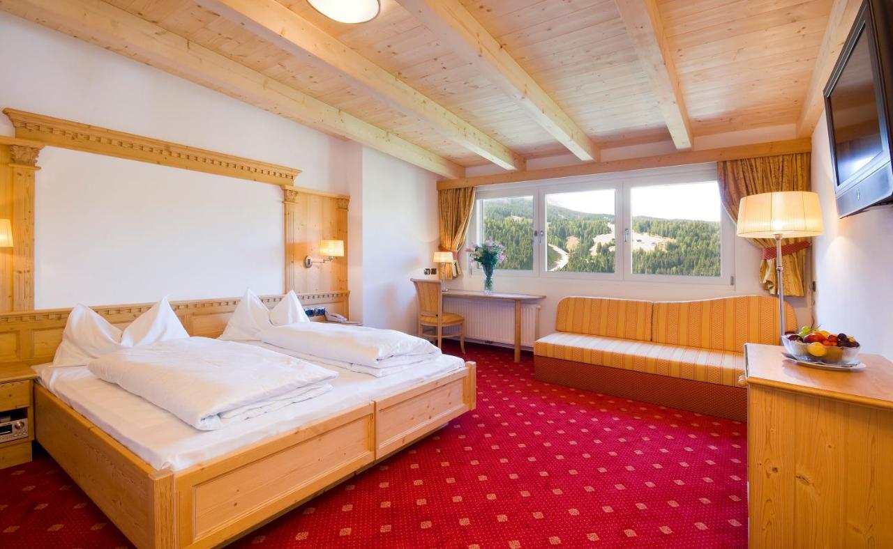 Kristiania Small Dolomites Hotel Selva di Val Gardena Oda fotoğraf